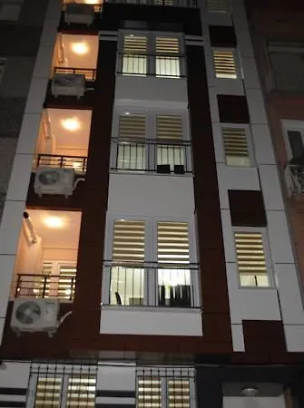 Mine 伊斯坦布尔